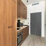 New Studio For 2 Near Bastille