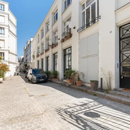 New For 2 Near Bastille Paris